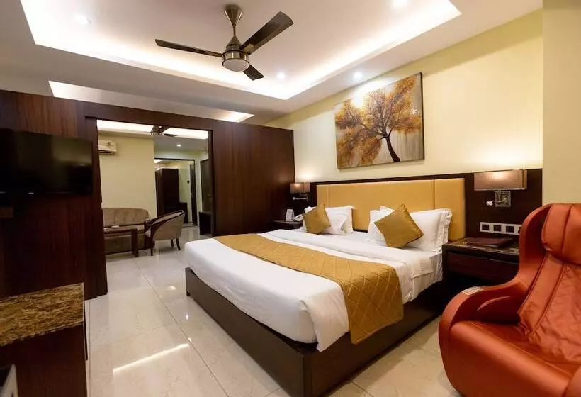 Hotelli Godwin   Colaba