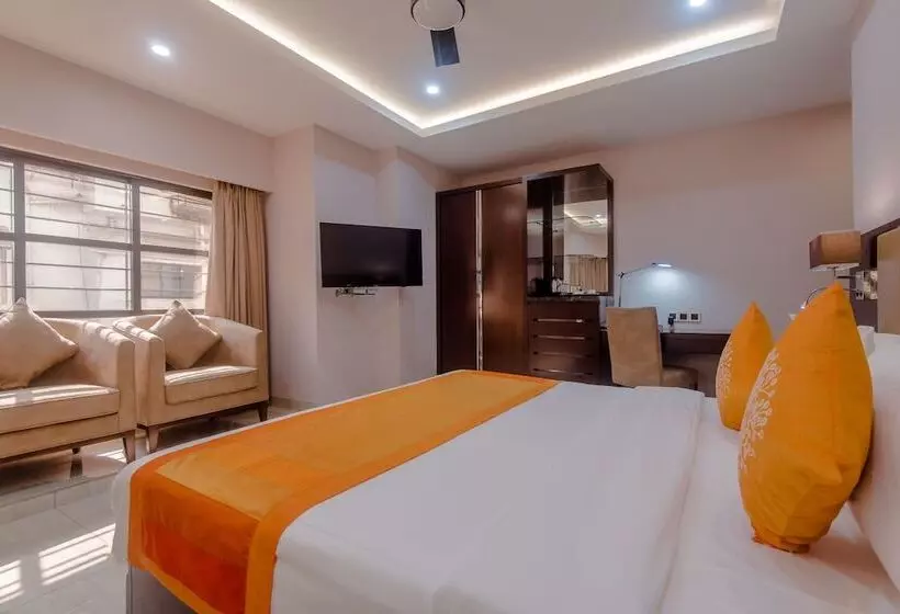 Hotelli Godwin   Colaba