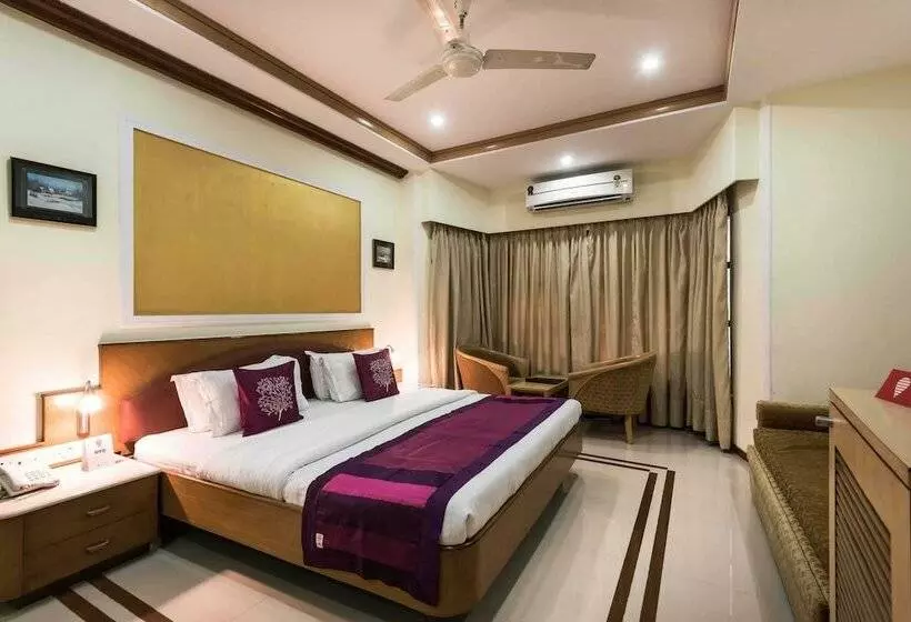 Hotelli Godwin   Colaba