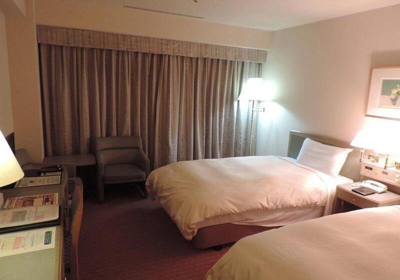 Hotel Grand Terrace Chitose