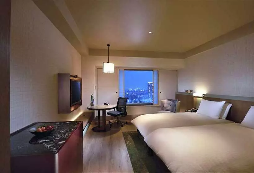 فندق Hilton Osaka
