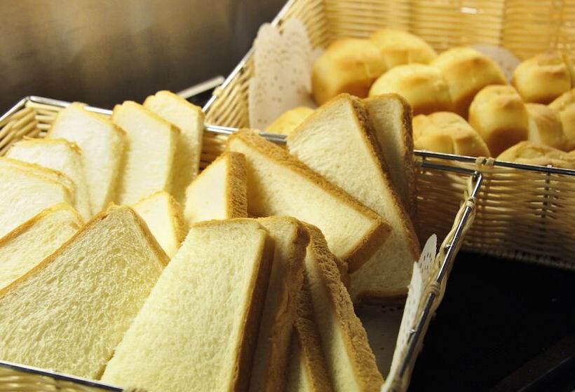 酒店 En Resort Kumejima Eef Beach