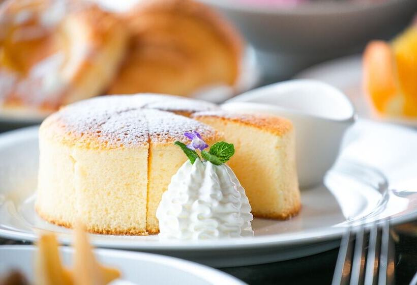 هتل Okinawa Harborview