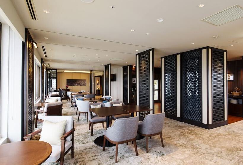 هتل Okinawa Harborview