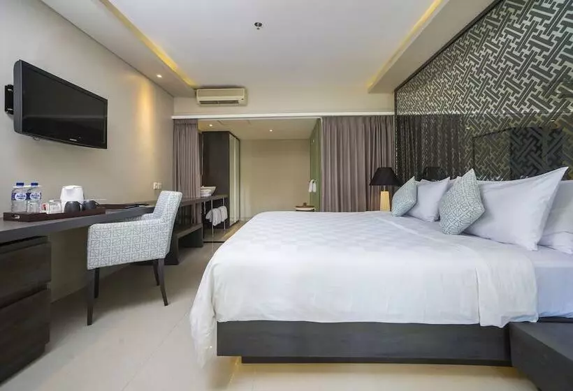 בית מלון כפרי Segara Village