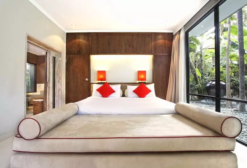 בית מלון כפרי Segara Village