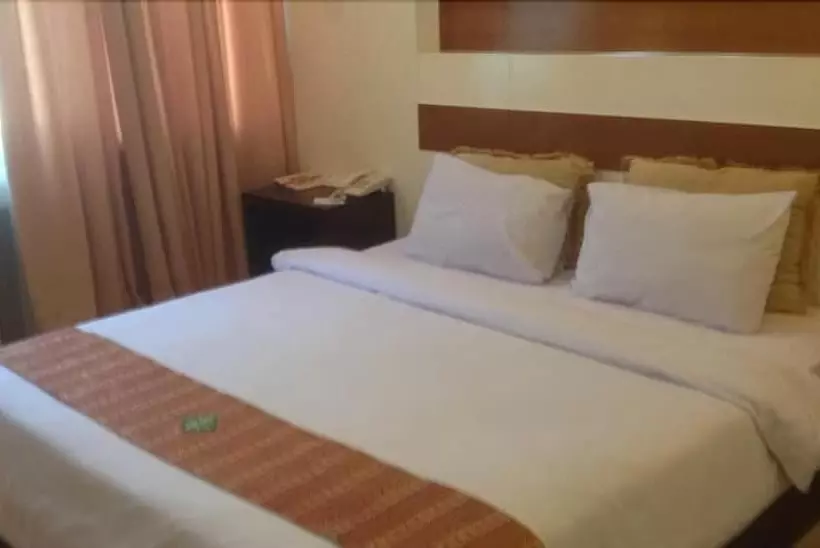 호텔 Swarna Dwipa Palembang