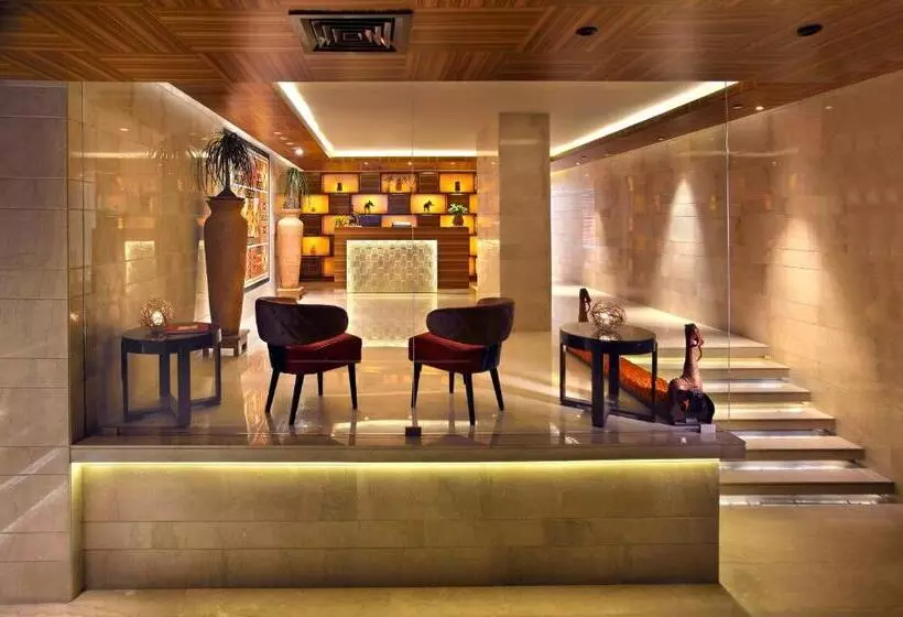 Szálloda The Lalit Great Eastern Kolkata