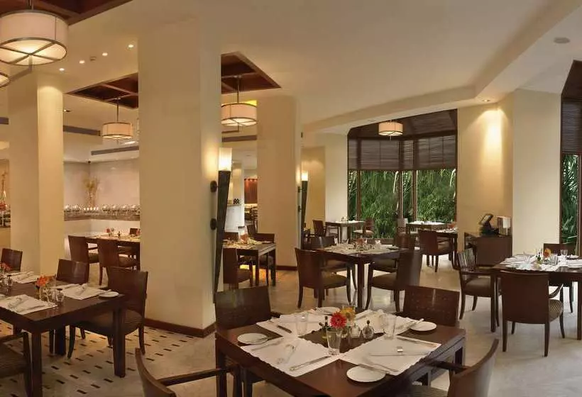 Hotel The Leela Mumbai