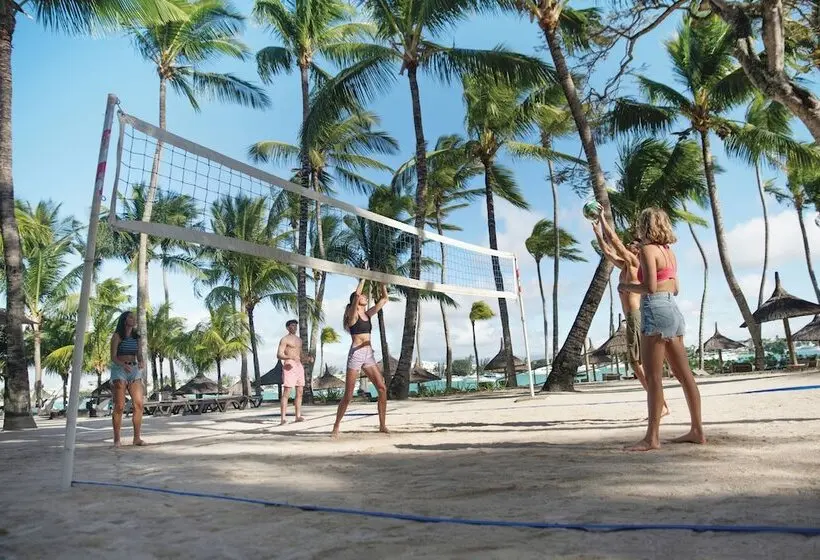 Mauricia Beachcomber Resort & Spa
