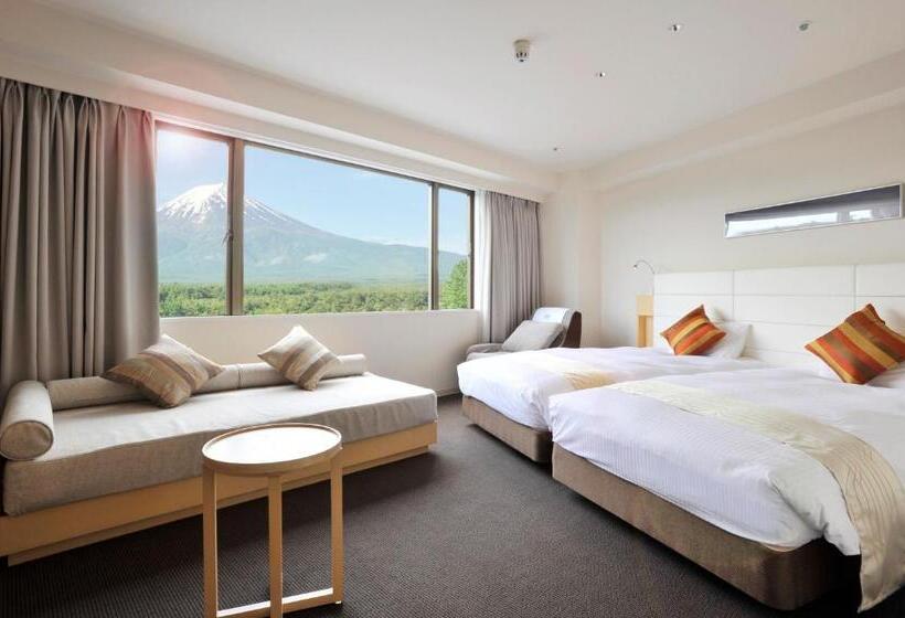 Highland Resort Hotel & Spa