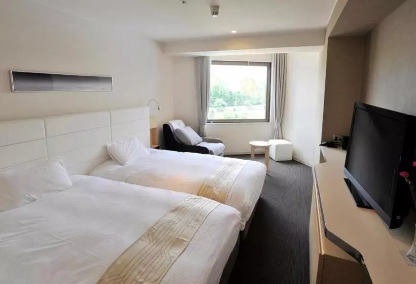 Highland Resort Hotel & Spa