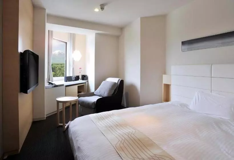 Highland Resort Hotel & Spa