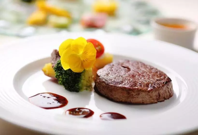 Отель Ana Crowne Plaza Narita, An Ihg