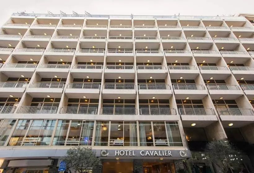هتل Cavalier