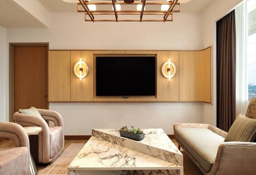 בית מלון כפרי Hilton Petaling Jaya