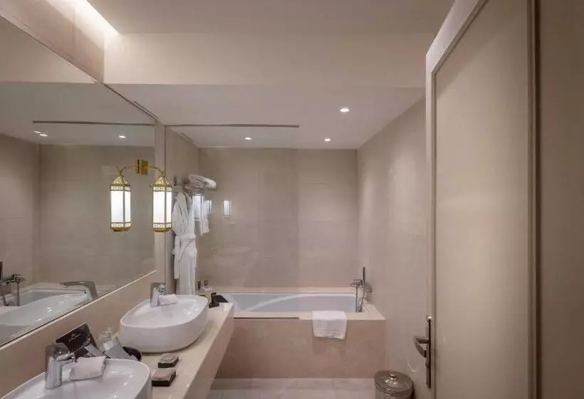 בית מלון כפרי La Tour Hassan Palace