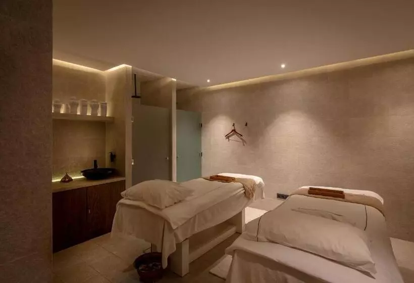 בית מלון כפרי La Tour Hassan Palace