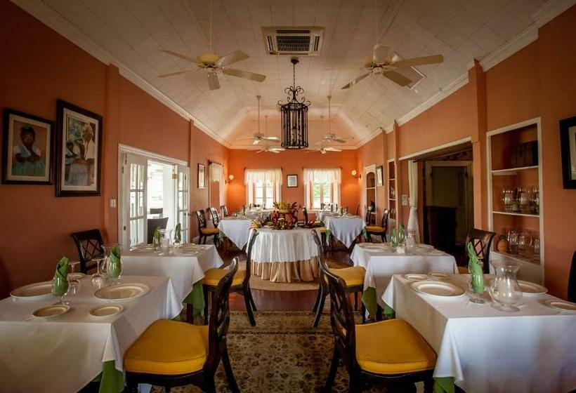 هتل Nisbet Plantation Beach Club