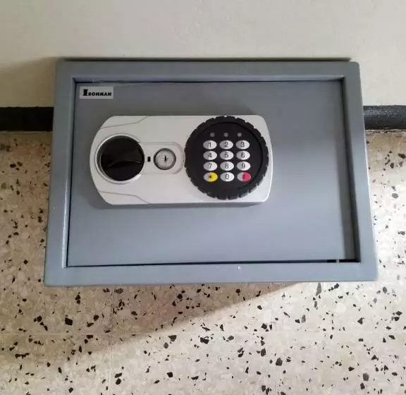 هتل Treasure Beach