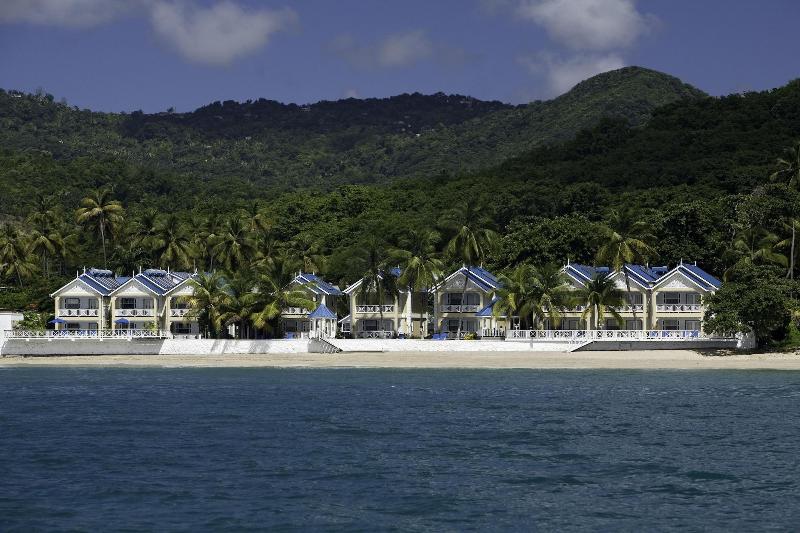 هتل Villa Beach Cottages