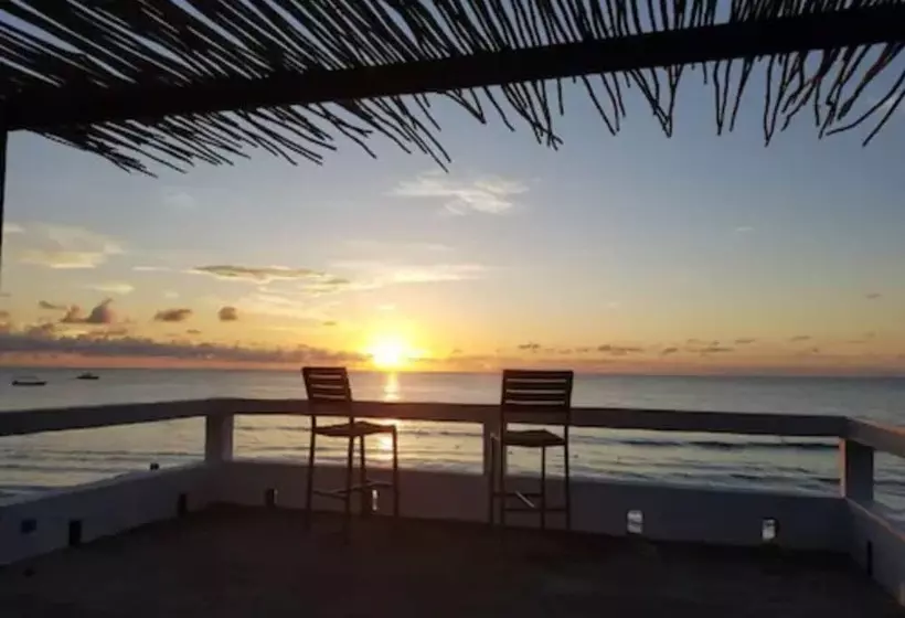 هتل White Sands Negril