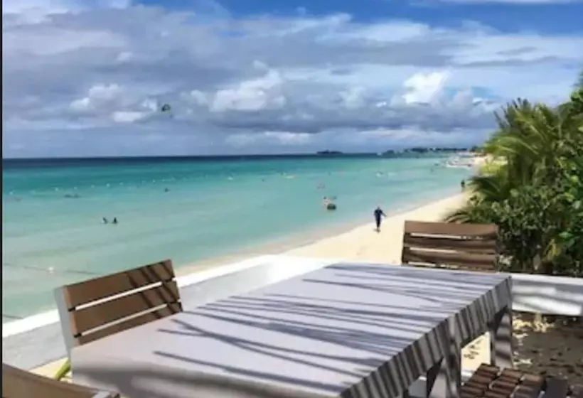 هتل White Sands Negril