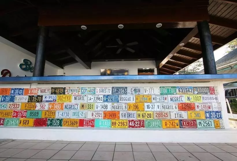 هتل White Sands Negril