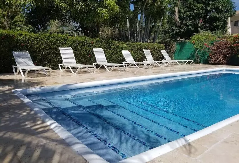 هتل White Sands Negril