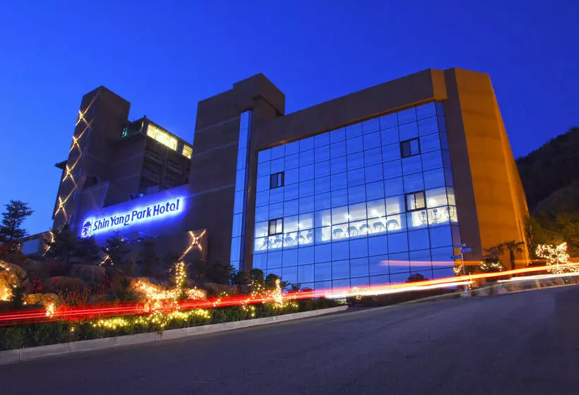 Shin Yang Park Hotel