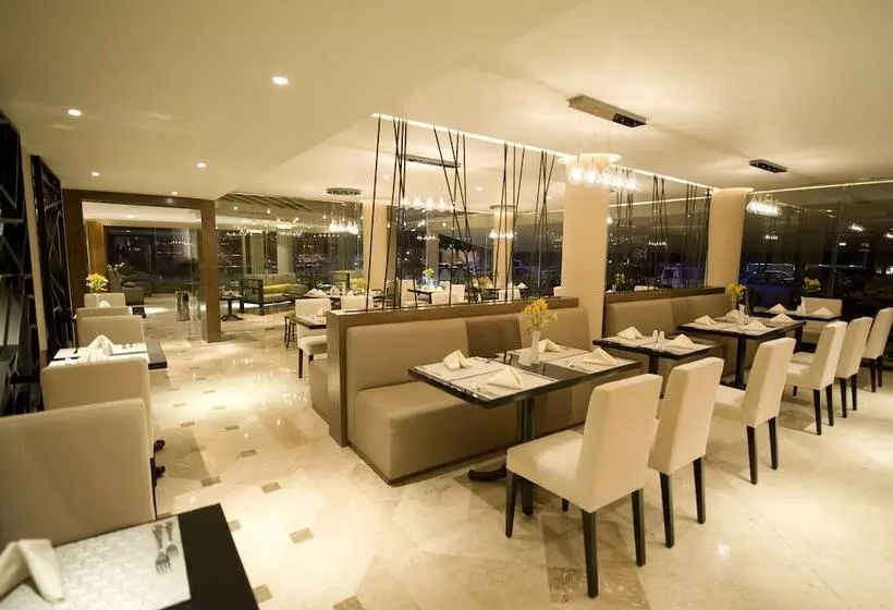 호텔 Antaris Valle