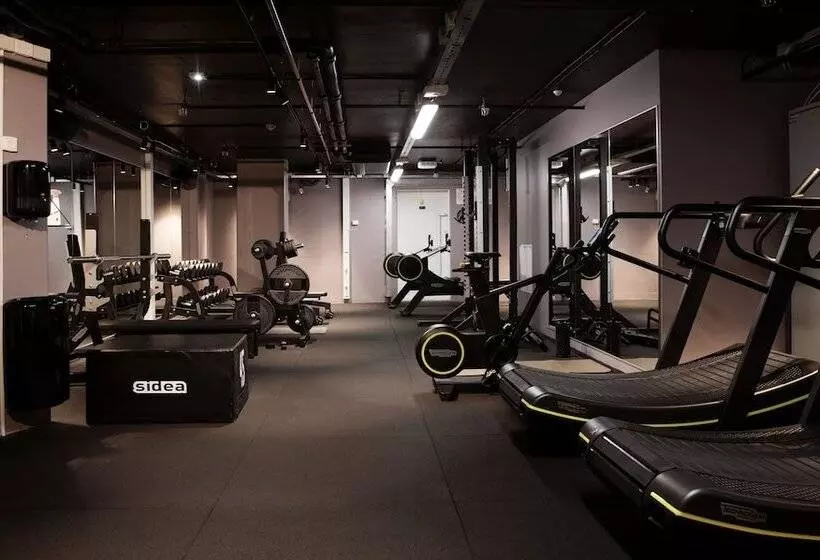 Clarion Hotel The Hub