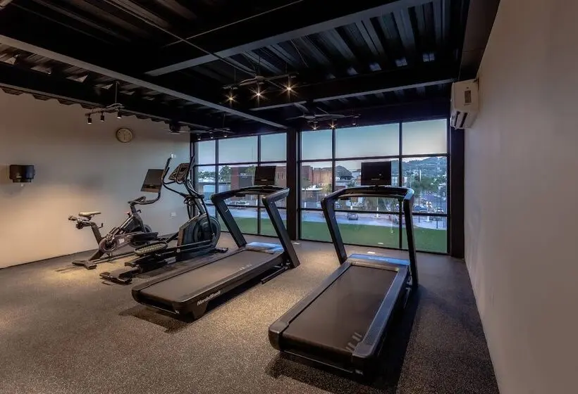 ホテル Comfort Inn Hermosillo Pitic