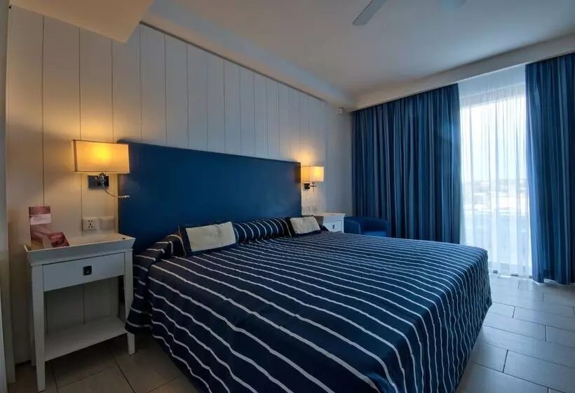 Hotel Db Seabank Resort + Spa All Inclusive