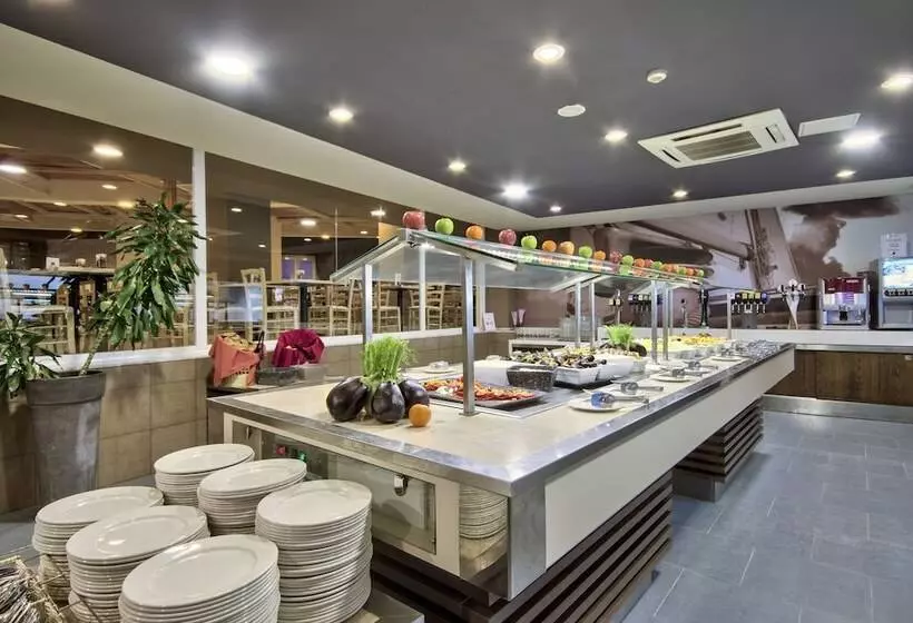 Hotel Db Seabank Resort + Spa All Inclusive