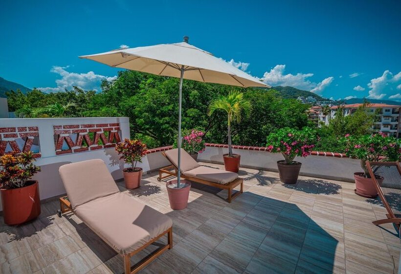 酒店 Encino Malecon Centro Puerto Vallarta