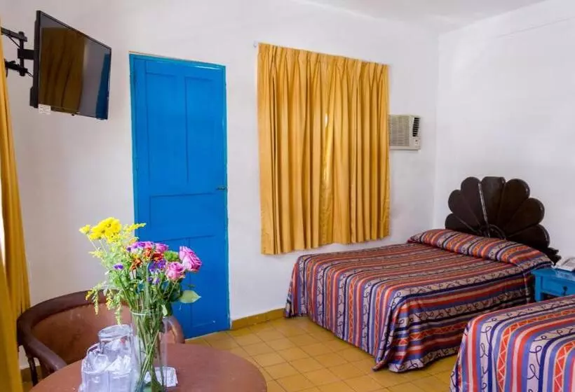 酒店 Encino Malecon Centro Puerto Vallarta