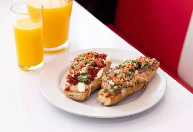 Отель Las Pergolas