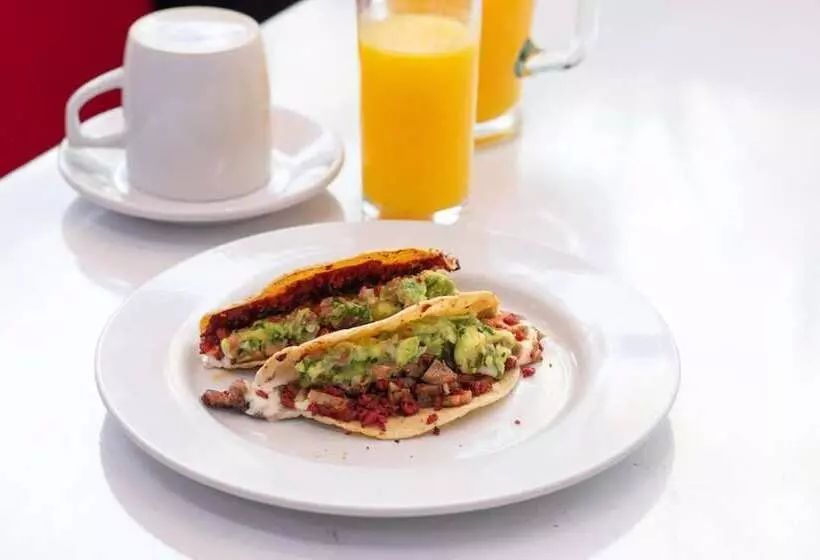 Отель Las Pergolas