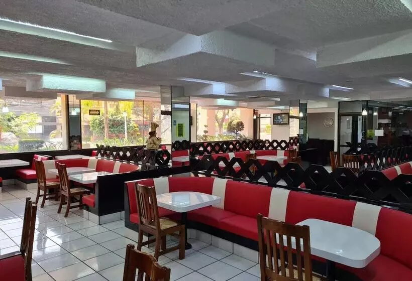 Отель Las Pergolas