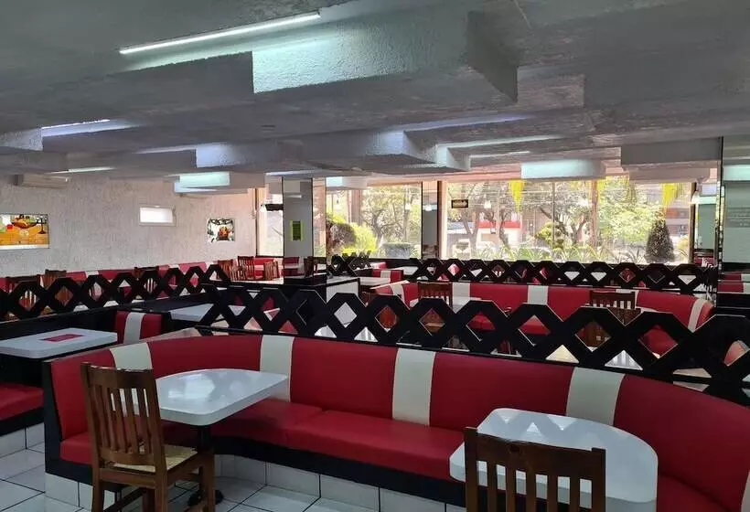 Отель Las Pergolas