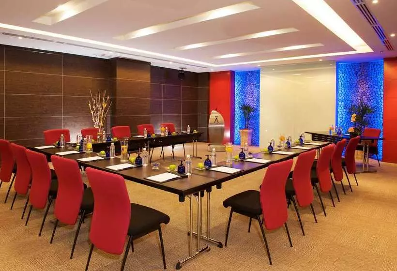 هتل Melia Kuala Lumpur