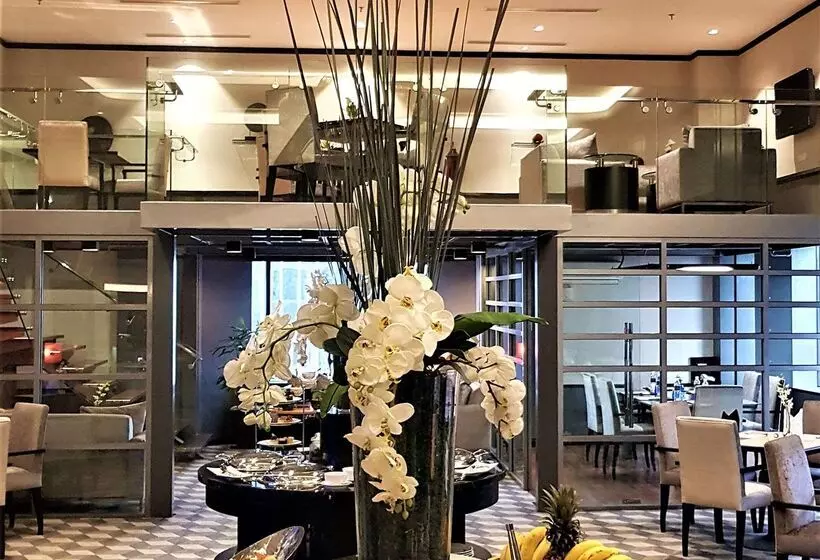 هتل Melia Kuala Lumpur