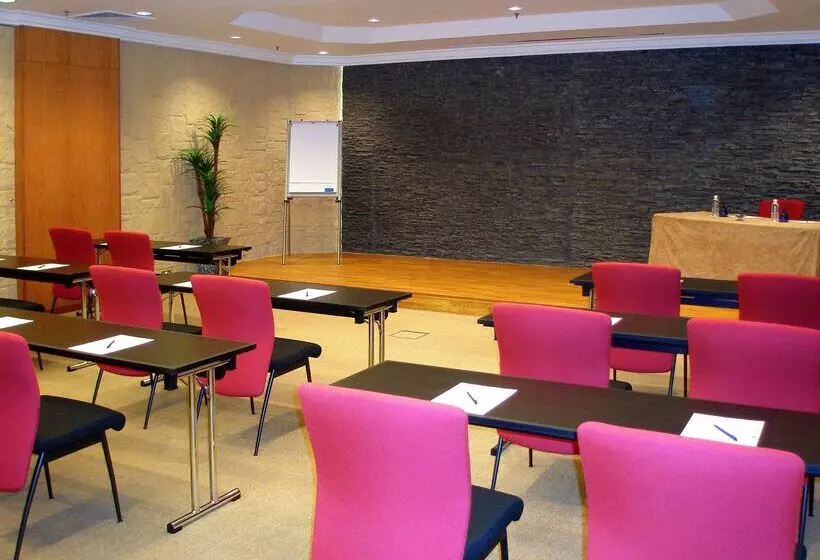 هتل Melia Kuala Lumpur