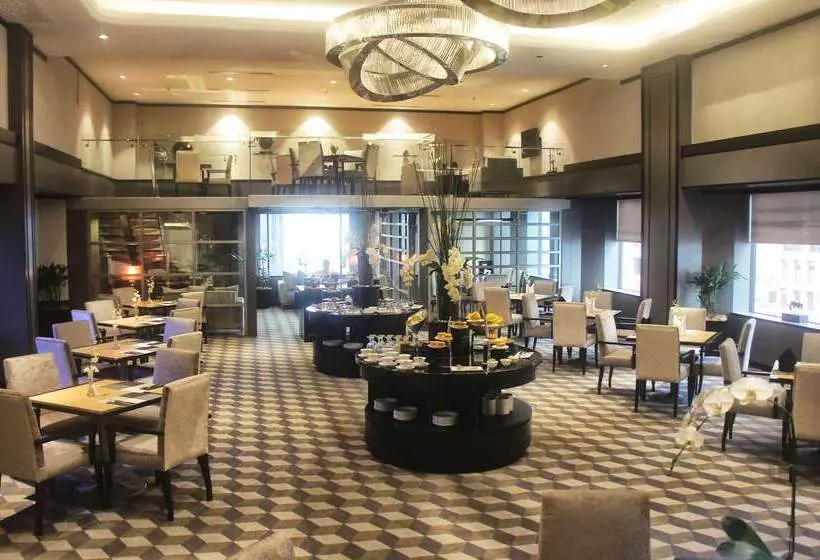 هتل Melia Kuala Lumpur