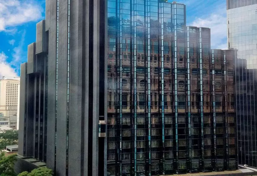 هتل Melia Kuala Lumpur