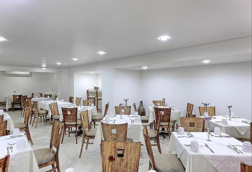 فندق Olmeca Plaza Urban Express