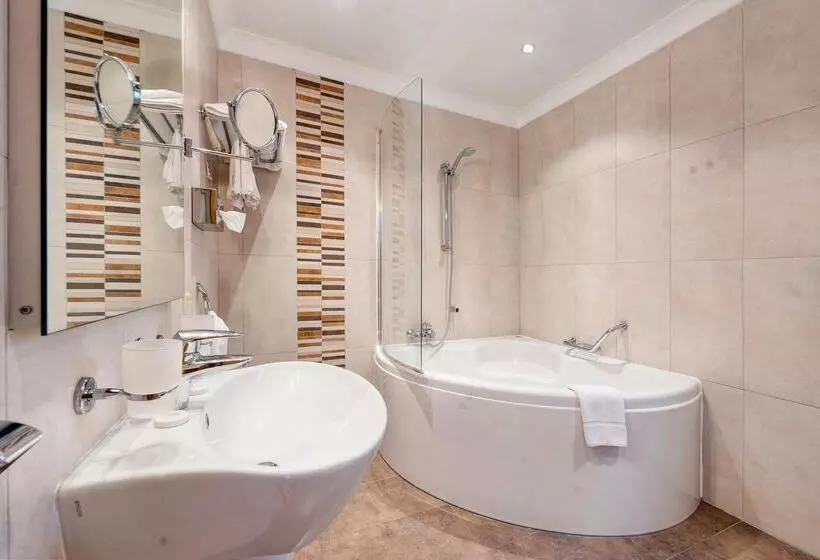 هتل Paradise Bay Resort