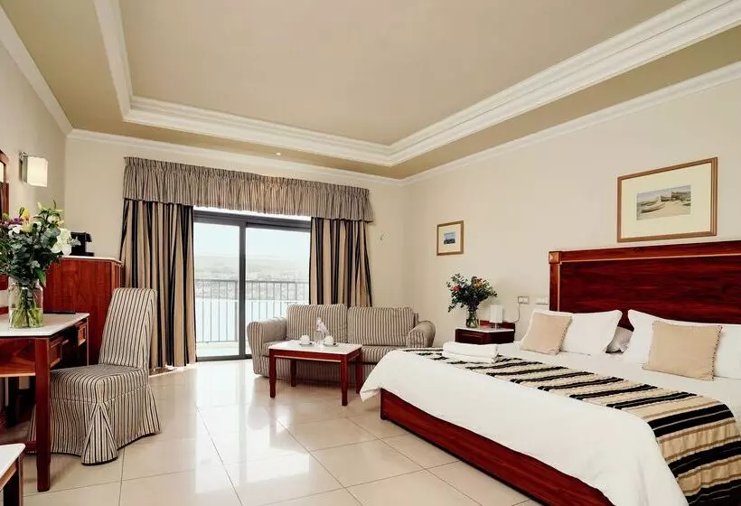 هتل Paradise Bay Resort