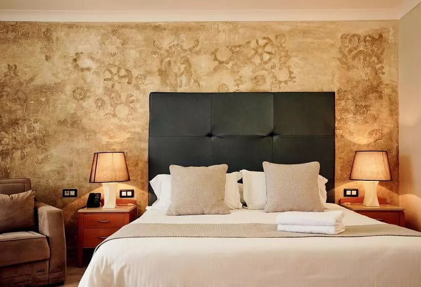 هتل Paradise Bay Resort